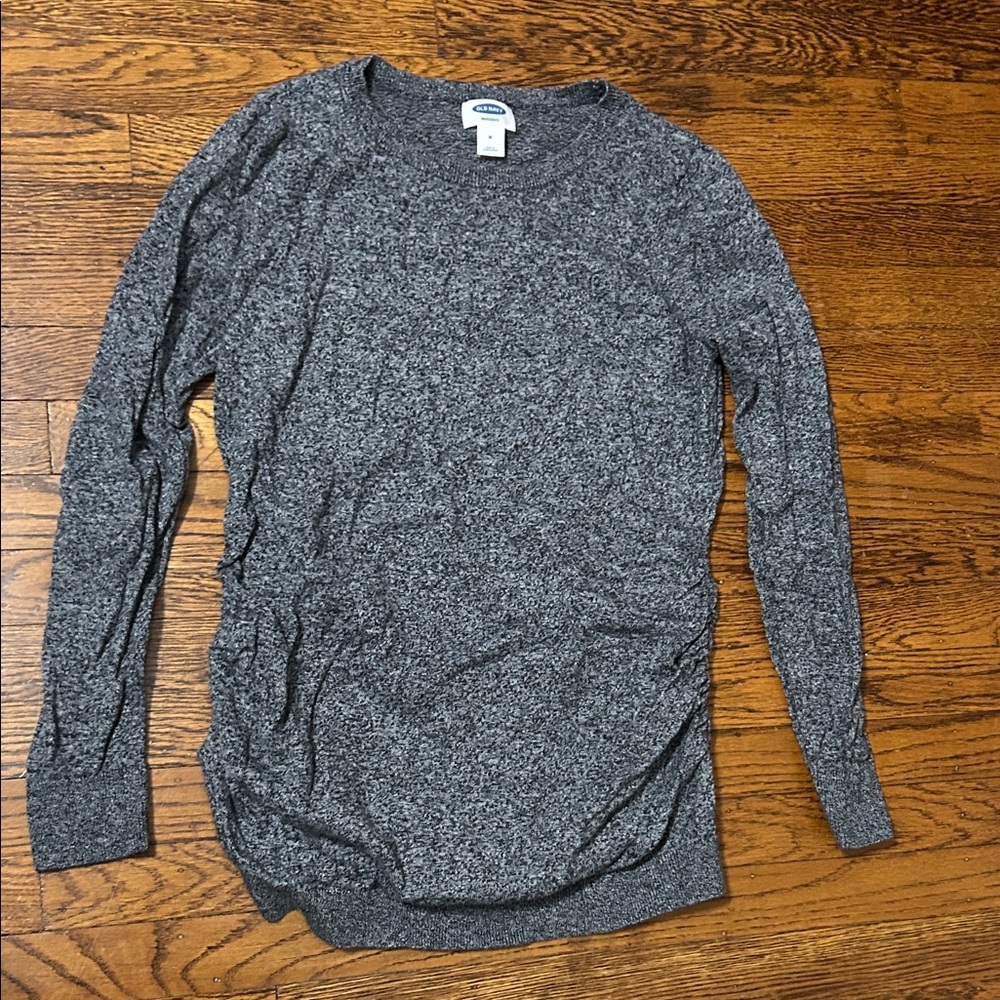 Old navy maternity Cozy Heather Gray Long Sleeve Sweater - size M